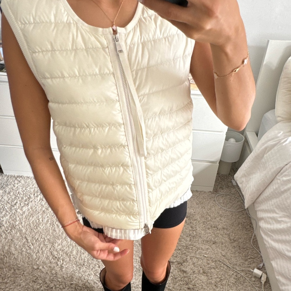 MONCLER VEST - Picture 11 of 13